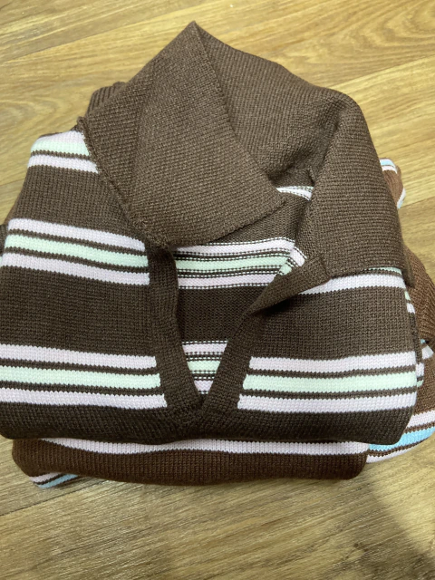 Conjunto de tricô listrado feminino - Aleida Modas