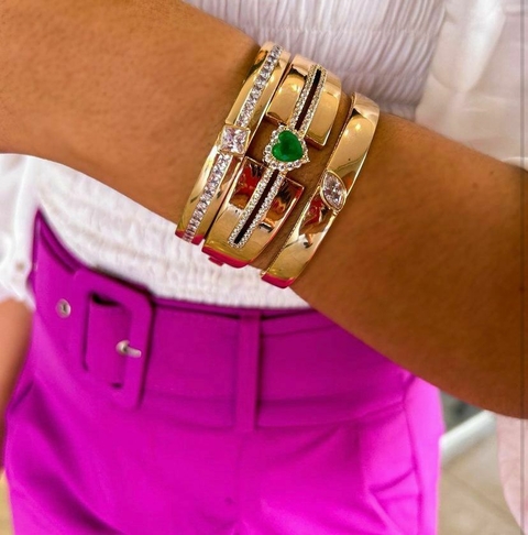 Bracelete largo c/coração esmeralda+zirconia