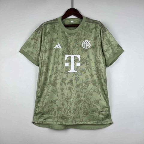 Bayern Múnich 2023/24 Oktoberfest