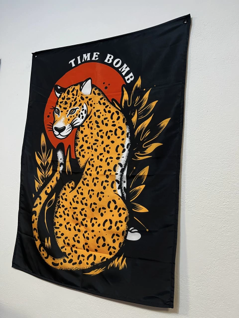 Bandeira Time Bomb (Check your Head)