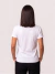 Camiseta Camaleão Branca - Pata Colorida - Feminina - comprar online