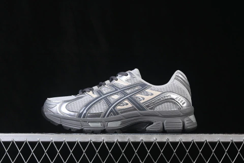 ASICS Gel-Stratus MC Concrete Carbon