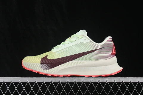 Nike ACG Ultrafly Trail Volt Tint Burgundy Ash