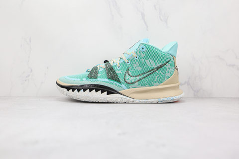 Nike Kyrie 7 Copa