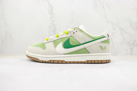 Dunk Low SE 85 Double Swoosh "Four Leaf Clover"