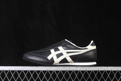 Onitsuka Tiger Machu Racer Black/Ivory