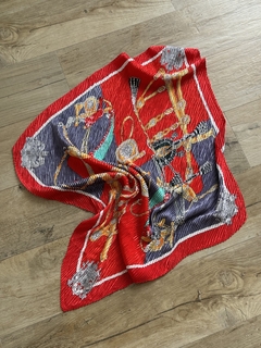 Pañuelo Gabbana Plisado en internet