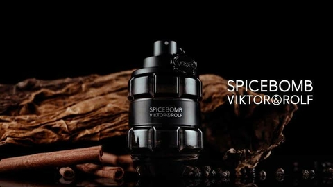 Perfume Viktor & Rolf Spicebomb Maculino Eau de Toillete