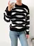 Imagen de Sweater cuello redondo rayas curvas Picasso