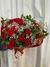 Maravilhoso buquê de 24 rosas importadas