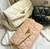Imagem do BOLSA 944 CROSSBODY MATELASSE SCHUTZ