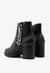 BOTA COTURNO PRETO SCHUTZ na internet