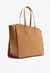BOLSA TASSY CARAMELO GRANDE SHOPPING BAG SCHUTZ na internet