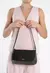 BOLSA SHOULDER TINA MÉDIA COURO PRETA SCHUTZ