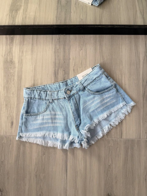 Short tiro bajo Ibiza celeste
