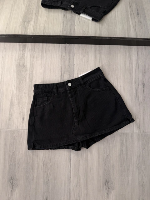 Short pollera Lisa