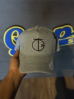 TRADICIONAL CAPS