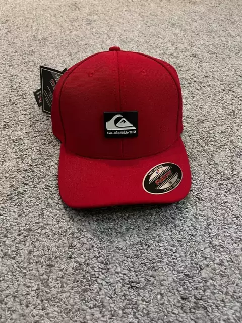 BONÉ QUIK ABA CURVA FECHADO