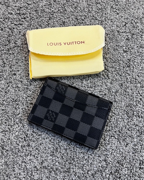 CARTEIRA LOUIS V.