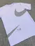 CAMISETA NK BIG SWOOSHᵀᴹ na internet