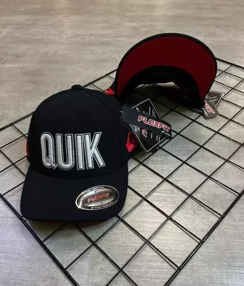 BONÉ ORIGINAL QUIK
