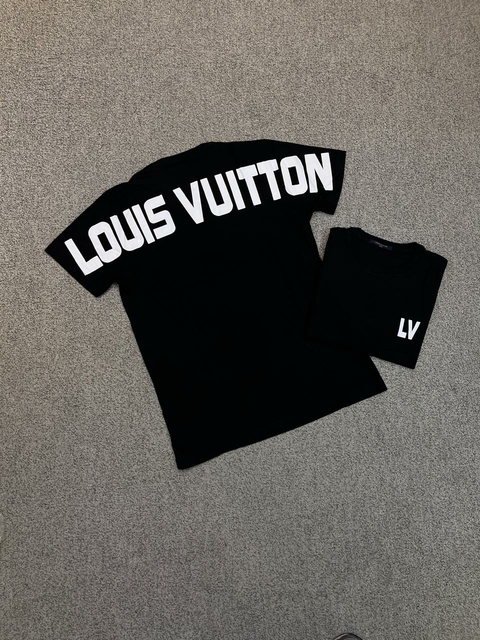 CAMISETA LOUIS V.