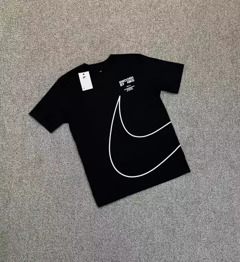 CAMISETA NK BIG SWOOSH