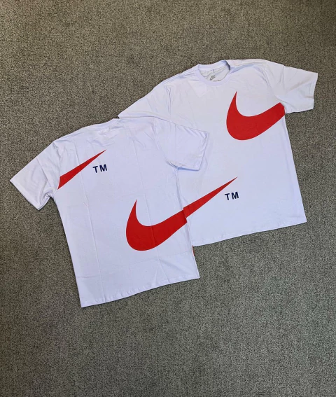 CAMISETA NK BIG SWOOSHᵀᴹ - comprar online