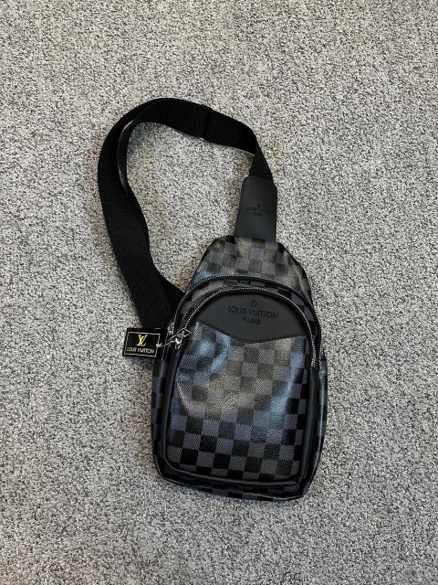 SHOULDER BAG LOUIS V.