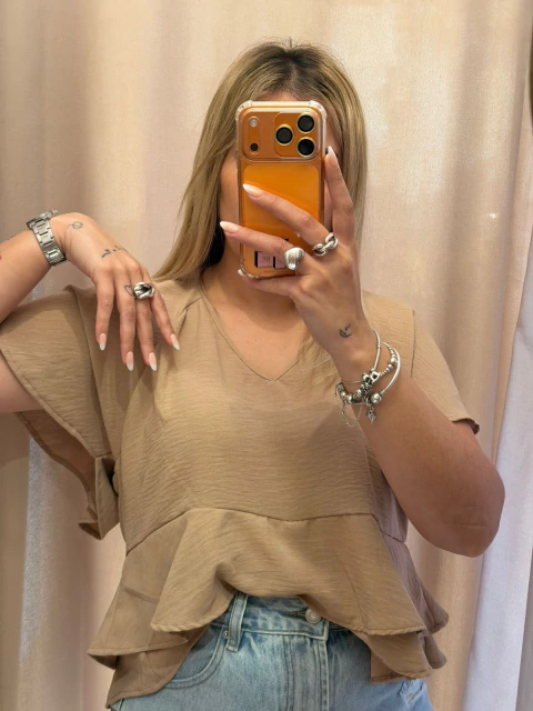 blusa volados marron