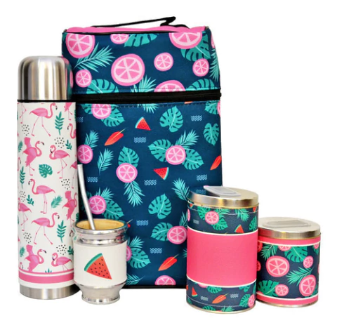 Equipo con mochila matera tropical