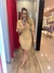 Vestido com Mangas Flare na internet