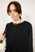 Remera Ángulo Negro en internet