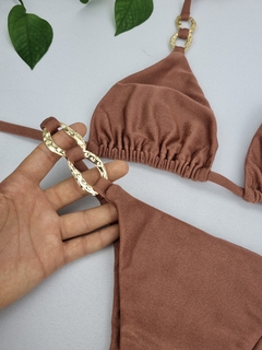 Biquini top Cortininha Calcinha String Marrom Ipanema na internet