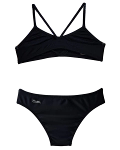 Sunquini Maia com Top Mira Preto na internet