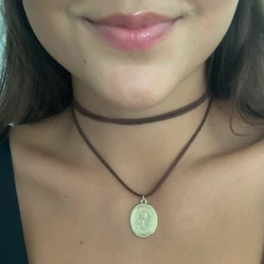 Colar Flora Dourado Marrom na internet