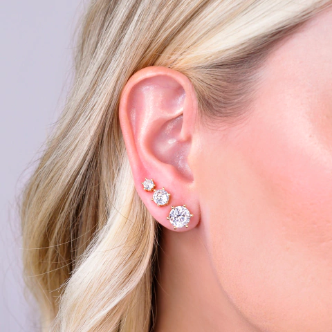 Brinco Bijuteria Léia Trio Ponto de Luz Dourado - comprar online