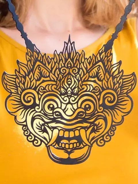 Colar Barong