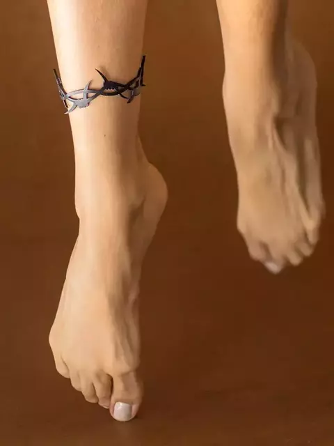 Tornozeleira Arame Farpado