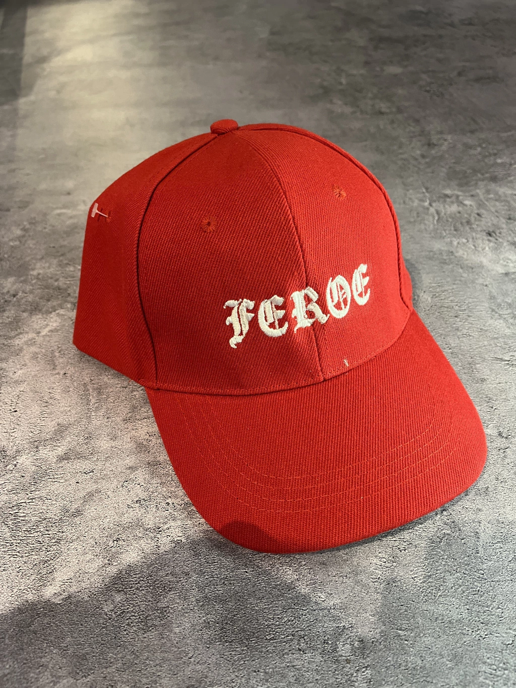 Gorra Beginnings Roja