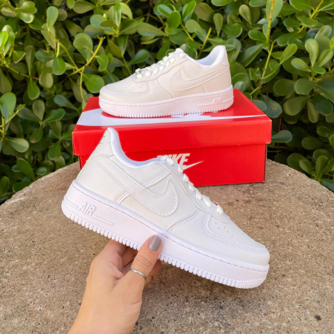 TÊNIS NK AIR FORCE BRANCO CASUAL GRADE ALTA