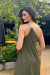 VESTIDO DE FESTA UM OMBRO SÓ EM TECIDO CHIFFON VERDE OLIVA