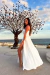 VESTIDO LONGO COM MAX FENDA BRANCO na internet