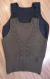 BLUSA CROPPED PP DECOTE RELEVOS PRETO