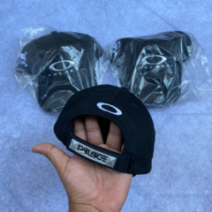 Boné Oakley Palace 6 Panel Preto