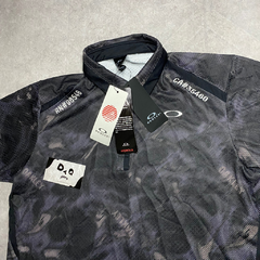 Polo Oakley Night camo Diagonal Graphs Japão na internet