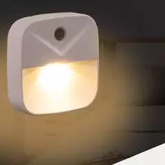 Luz de Noche Enchufe Fotocelula - comprar online