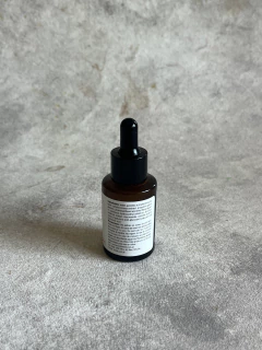 Serum Iluminador Vitamina C y extracto de Té Verde Beed 30ml - HealthDistro