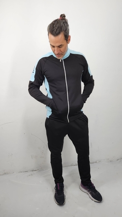 5 Conjuntos de hombre combinados. Campera y pantalon. - Rouch