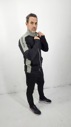 5 Conjuntos de hombre combinados. Campera y pantalon.